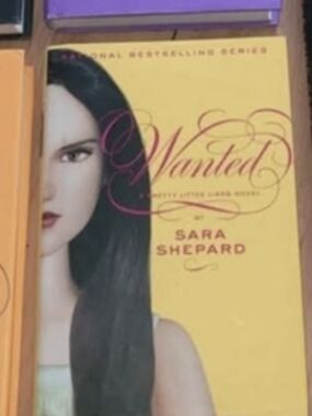 Wanted by Sara Shepard - Pretty Little Liars - Hardcover Book